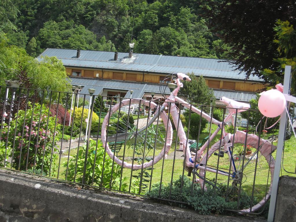 Готель Casa Per Ferie Paola Di Rosa Арта-Терме Екстер'єр фото